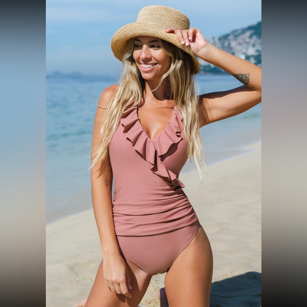 Cupshe Mauve Pink Ruffle One-Piece Swimsuit